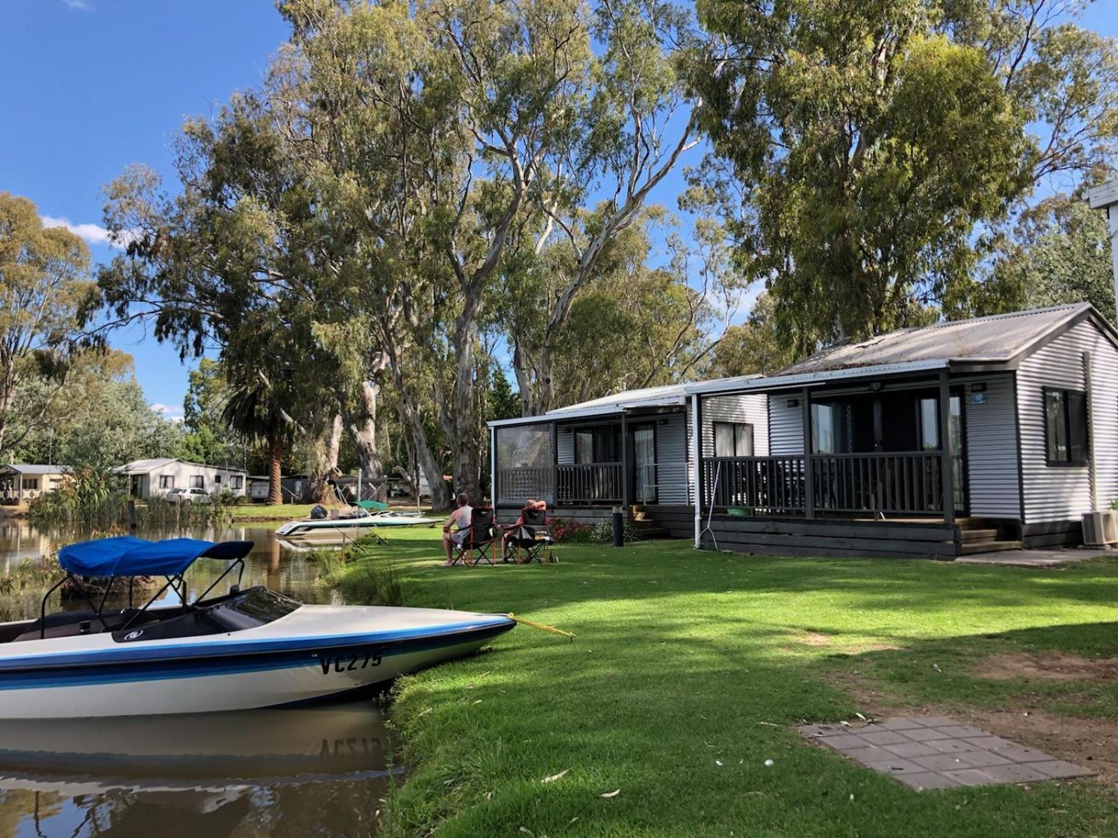 Cohuna Waterfront Holiday Park Exterior photo